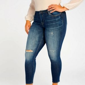 Vigoss Jagger skinny jeans NWOT